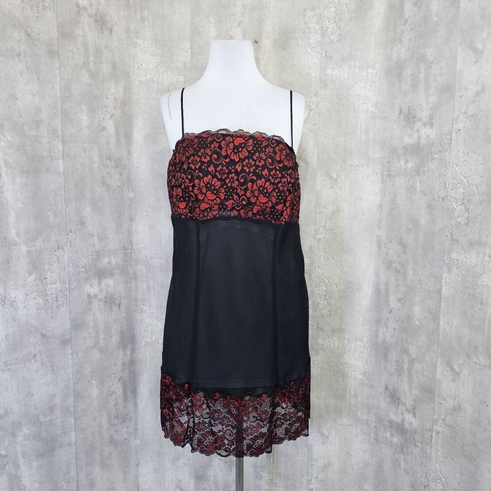 Cacique Plus Size 18/20 Black Red Floral Applique Trim Slip Chemise Lingerie
